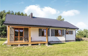 Three-Bedroom Holiday Home in Kolczewo